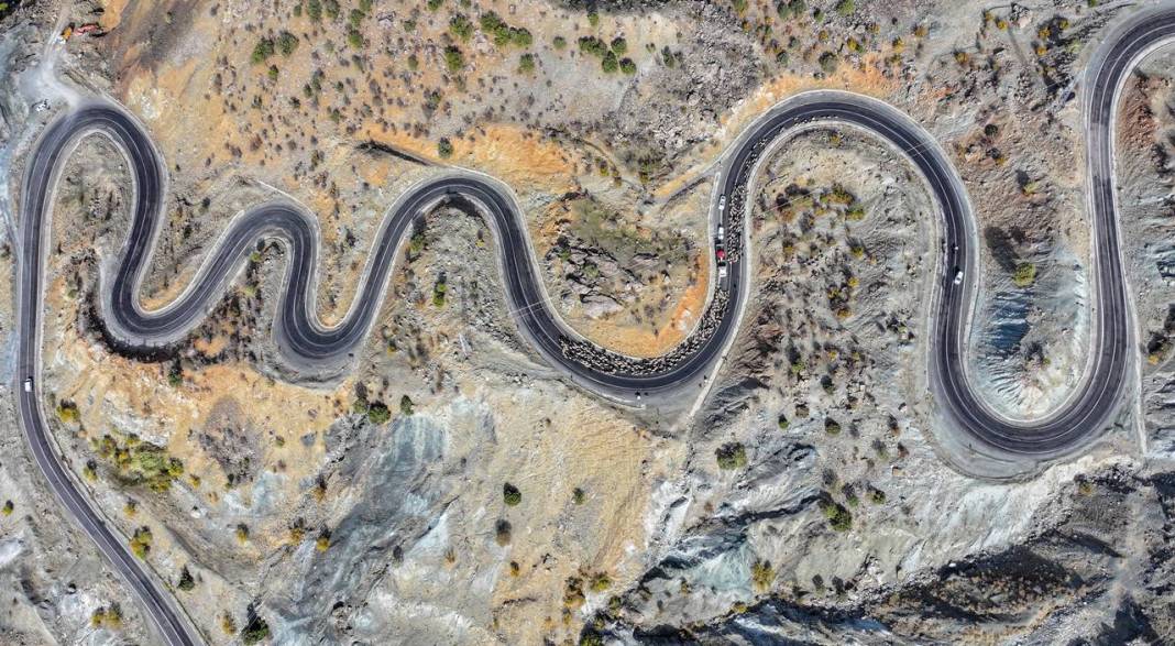 9 virajlı yolda Koçerlerin Diyarbakır’a dönüş yolculuğu 3